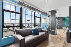 Contemporary Unit at Locust Point