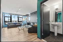 Contemporary Unit at Locust Point