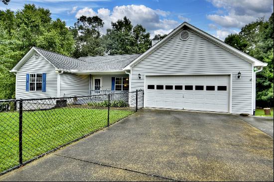 Desirable Ranch Home Nestled in a Quiet Neighborhood