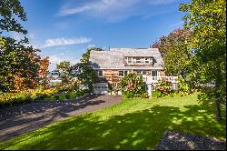 Unique Oceanfront Home in Ogunquit