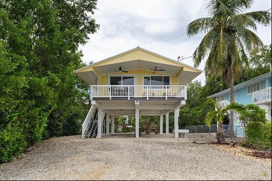 102 South Drive, Key Largo