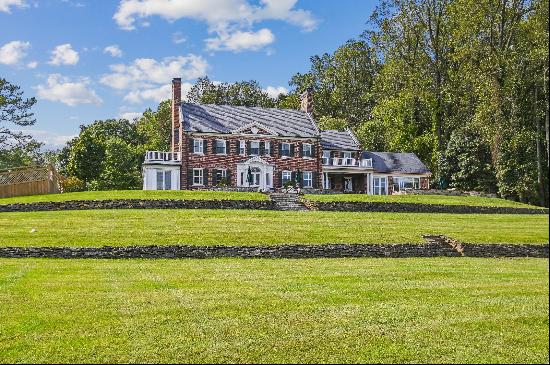 Georgian Home in Caves Valley