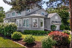 Beautiful and Spacious Custom Built Home on Coveted Drakes Island in Wells