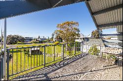 22 Pinedale Crescent, Riversdale Beach, Wairarapa