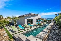 Resort-Style Luxury at Iridium: Stunning Views & Ultimate Outdoor Oasis