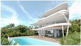 "The Ultimate Surprise: The Maisonette That Takes Your Breath Away in Vouliagmeni"