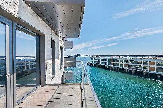 300 Pier 4 Boulevard, Unit 7K, Boston, MA, 02210