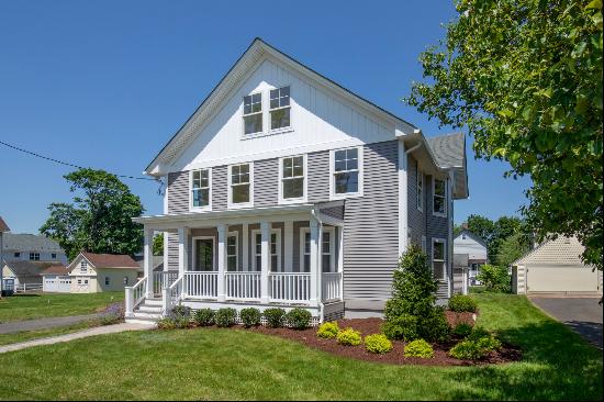 Charming Updated Colonial Available for Rent