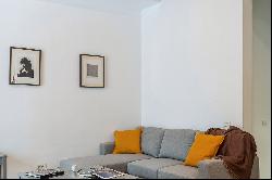 Excellent tourist apartment in Eixample Derecho, close to Passeig de Gracia.