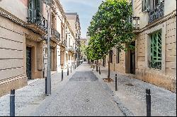 Excellent tourist apartment in Eixample Derecho, close to Passeig de Gracia.