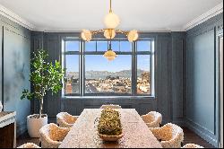 Renovated, Full-Floor Pacific Heights Condo