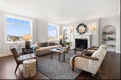 Renovated, Full-Floor Pacific Heights Condo