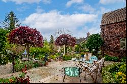 Character cottage in the Cotswolds