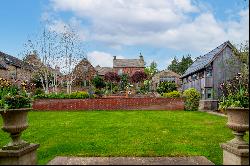 Character cottage in the Cotswolds