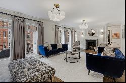 Unique three bedroom apartment in Chelsea