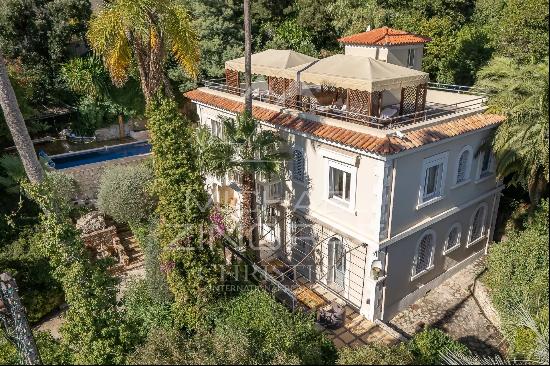 Near Cannes - Golfe Juan - Belle Epoque property with sea view