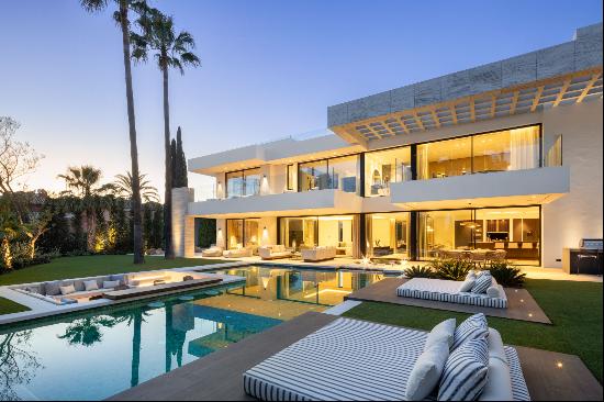 Impressive New-Build Villa in Nueva Andaluca