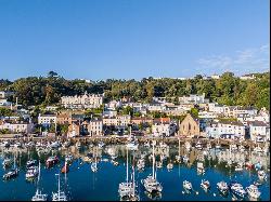 Renovation opportunity with stunning views over St Aubin’s Harbour and Bay