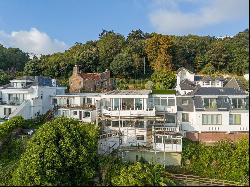 Renovation opportunity with stunning views over St Aubin’s Harbour and Bay