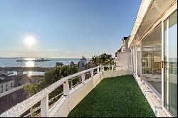 Renovation opportunity with stunning views over St Aubin’s Harbour and Bay