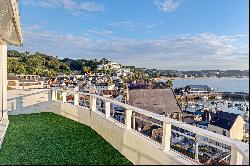 Renovation opportunity with stunning views over St Aubin’s Harbour and Bay