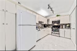 4250 Galt Ocean Dr, #4R, Fort Lauderdale, FL