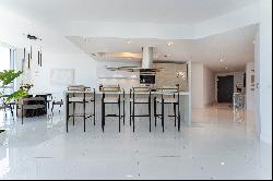 17111 Biscayne Blvd, #2109, North Miami Beach, FL