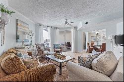 Beachfront Condo With Amenities Near 30A