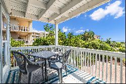 Fully Furnished Beach House With Deep Balcony And Gulf Views