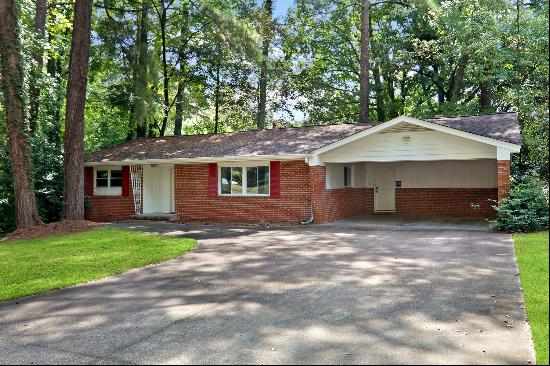 Exquisite All-Brick Mid-Century Ranch!