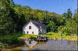 Renovated historical mill, Central Bohemia Region - Rabyne ID: 0913