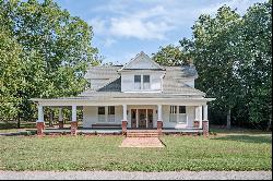 Exceptional Historic Restoration with Iconic Barn and Pasture