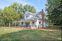 Exceptional Historic Restoration with Iconic Barn and Pasture