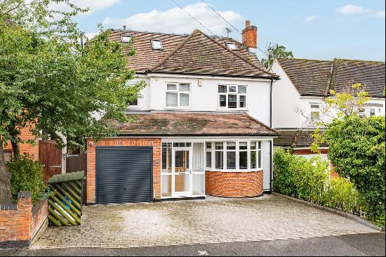 Brook Road, Brentwood, CM14 4PT