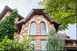 Unique private house on the Lielupe river