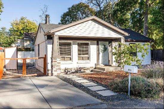 Updated Bungalow On Quiet Street In Prime Millcreek Location