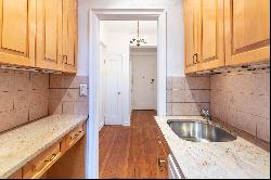 "FOREST HILLS GARDENS ONE BEDROOM CO-OP SUBLET"