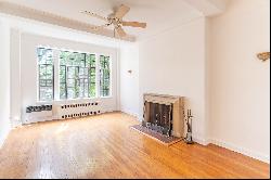 "FOREST HILLS GARDENS ONE BEDROOM CO-OP SUBLET"