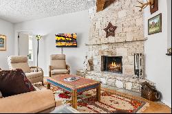 Beautiful Home with Fabulous Hill Country Views