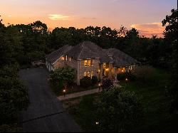 195 Ridge Road Road,South Kingstown, RI, 02879