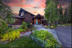 Expansive 10-Acre Estate Just Minutes from Downtown Truckee