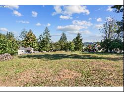 11961 SE 162ND AVE Happy Valley, OR 97086