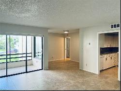 3635 Boca Ciega Dr Unit 205, Naples FL 34112