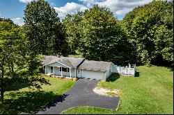 643 Methodist Rd, Hempfield Twp - Mer PA 16125