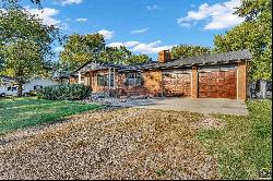 6031 NW Glenwood Dr, Topeka KS 66617