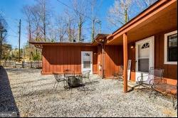 2655 Lakeside Trail, Cumming GA 30041