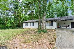 5626 Noblett Road, Stone Mountain GA 30087