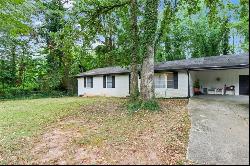 5626 Noblett Road, Stone Mountain GA 30087