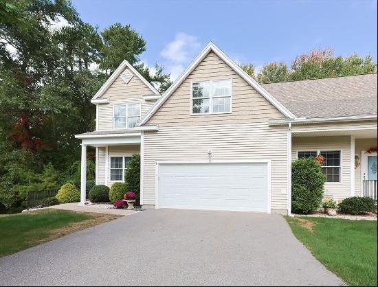 8 Hailey Ave #8, Franklin MA 02038