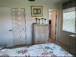 1963 SW Palm City Road Unit 32 F, Stuart FL 34994